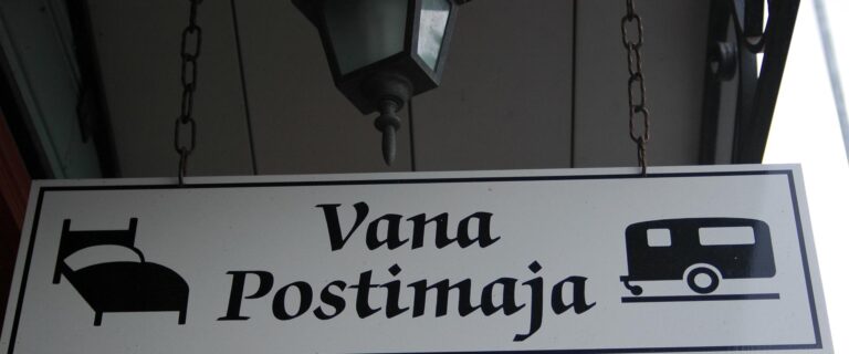 "Vana postimaja" jeb Vecās pasta ēkas naktsmītnes