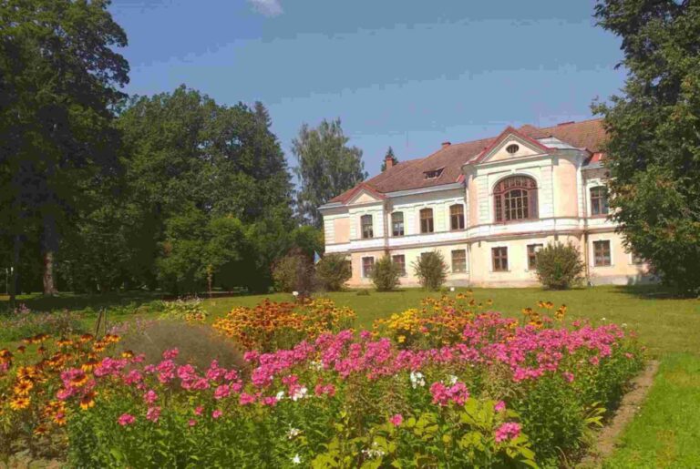 Mulgimaa mõisatuur (Kärstna mõis).
