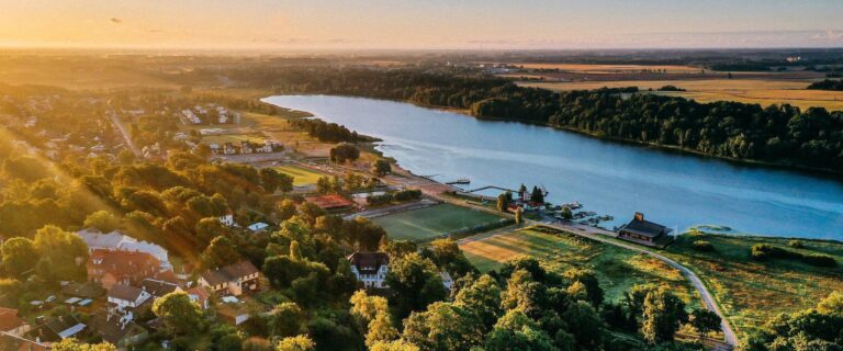 Viljandi järve supelrand linnulennult (Siim Verner Teder).